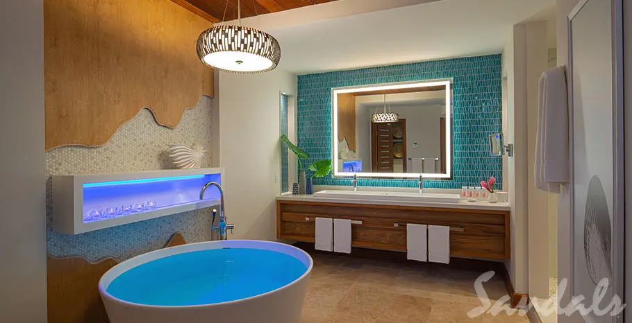 Beachfront Swim-up Millionaire One Bedroom Butler Suite w Patio Tranquility Soaking Tub 3 of 6