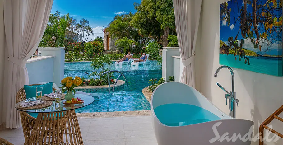 Crystal Lagoon Swim-up One-Bedroom Butler Suite w Patio Tranquility Soaking Tub 4 of 8