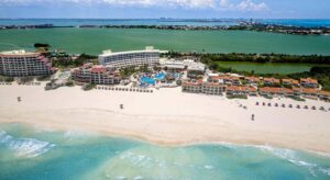 Grand Park Royal Luxury Resort Cancun