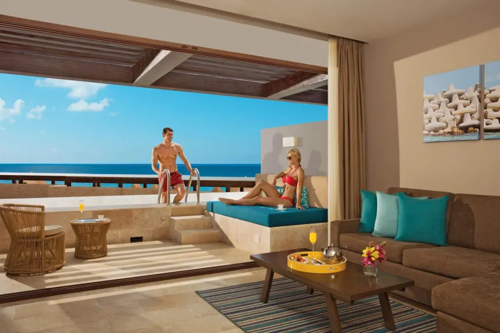 Dreams Playa Mujeres Golf Spa Resort Couple PC JR SO OV Terrace 3A RGB CB