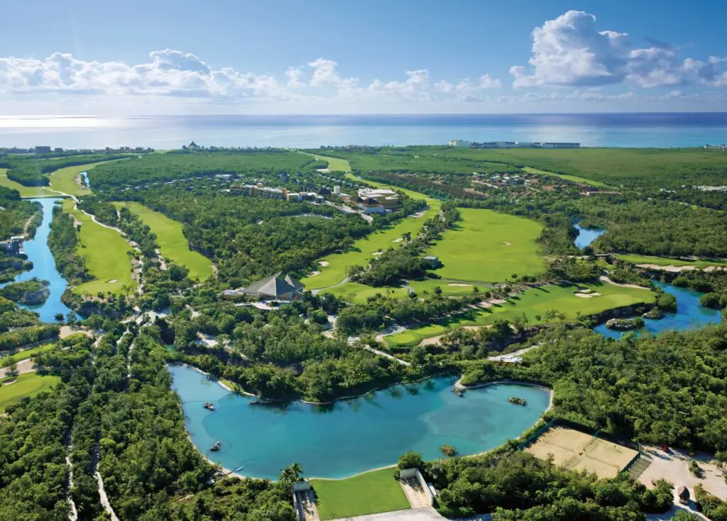 Dreams Riviera Cancun GOLF CAMALEON