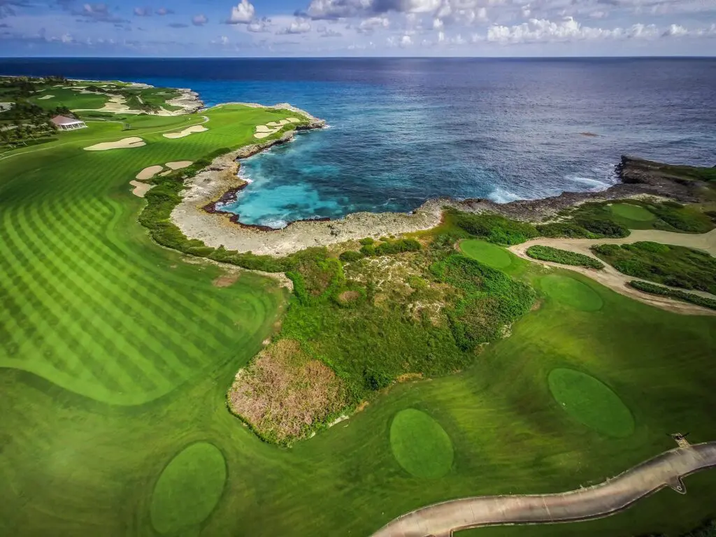 golf courses in punta cana