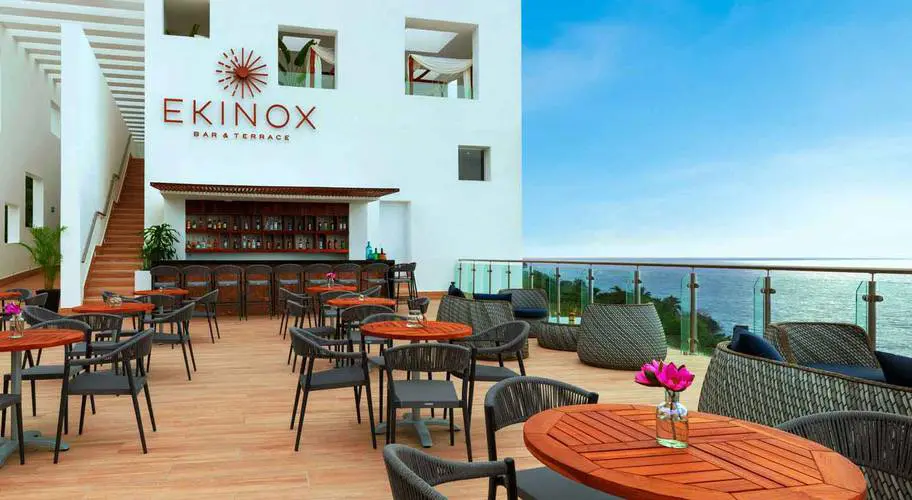 Ekinox Bar Grand Park Royal Puerto Vallarta Hotel Puerto Vallarta